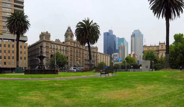 Melbourne Australia Victoria Diciembre 2013 Morning Park Spring Streets Macarthur —  Fotos de Stock