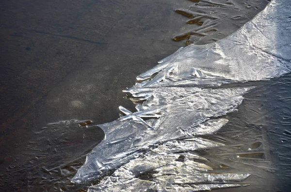 Fragile Ghiaccio Sul Fiume Neva — Foto Stock