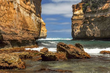 Avustralya Pasifik kıyısında Gorge Loch Ard. 