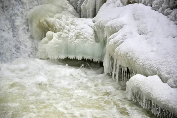 Donmuş Nehri Üzerinde — Stok fotoğraf