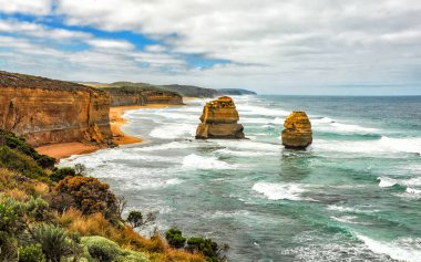 Avustralya'nın doğal anıtı. On iki havari