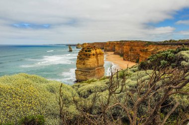 Avustralya'nın doğal anıtı. On iki havari