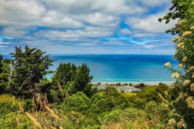 Apollo Körfezi'nde Avustralya Pasifik kıyısında bir favori sörf nokta. 