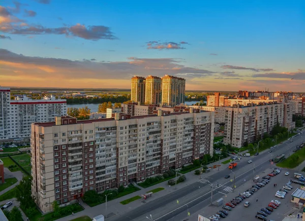 Matahari Terbenam Musim Panas Ditembak Distrik Rybatskoye Petersburg Dari Atap — Stok Foto