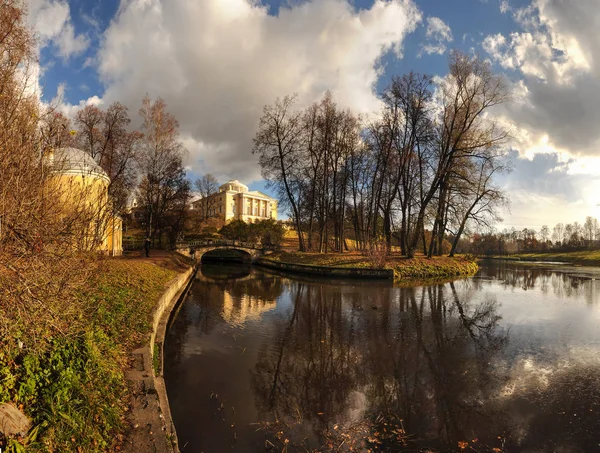 Krajina Palácem Hoře — Stock fotografie