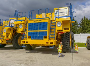 Çok tonlu maden kamyonları 
