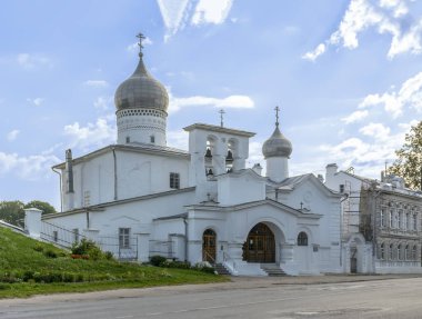 Svenice'deki Varlaam Khutynsky Kilisesi, Pskov'da bir Ortodoks Kilisesi