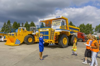 Çok tonlu maden kamyonları 
