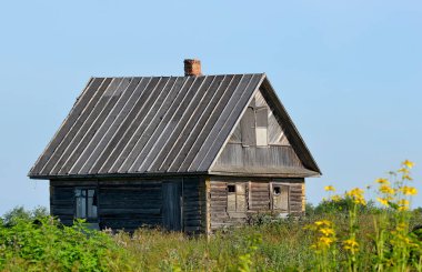 Eski ahşap kütük evler 