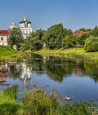  Holy Trinity Katedrali, şehrin bir dönüm noktası, eski biri