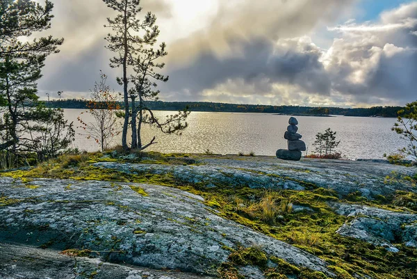 Ostrov Kajosaari, jezero Ladoga, Karelia, Rusko. — Stock fotografie