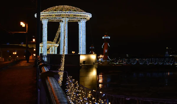 Festive decoration of the center of St. Petersburg for the New y