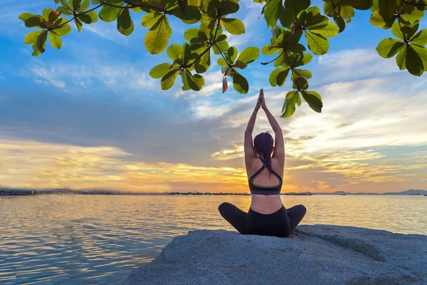 Gesunde Yoga Frau Lebensstil Die Vitale Meditation Und Energie Yoga — Stockfoto