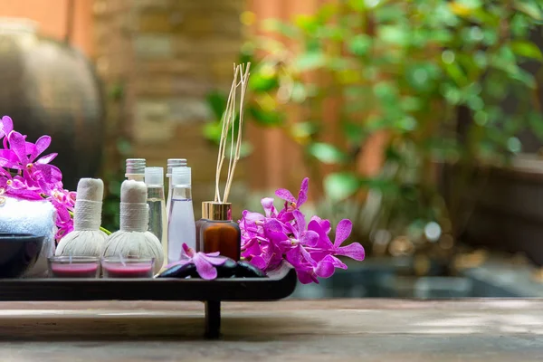 Thai Wellness Behandlungen Aromatherapie Salz Und Zucker Peeling Und Felsenmassage — Stockfoto