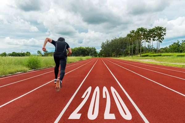 Start New Year 2020 Start Runner Man Running Race Track — Stock Photo, Image