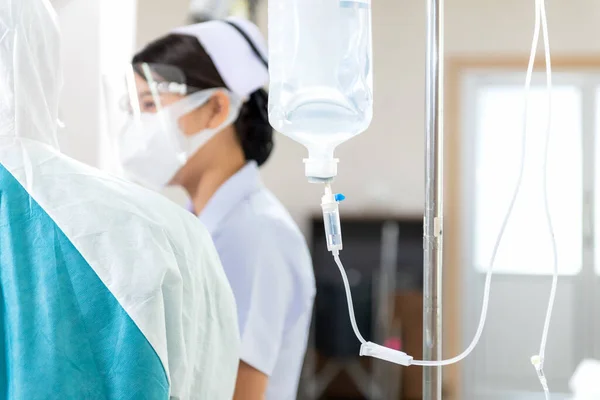 Feche Medicação Médica Médico Enfermeiro Com Tratamento Paciente Paciente Hospitalar — Fotografia de Stock