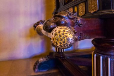 Montserrat Manastırı Barselona, Katalonya 'da dağda.