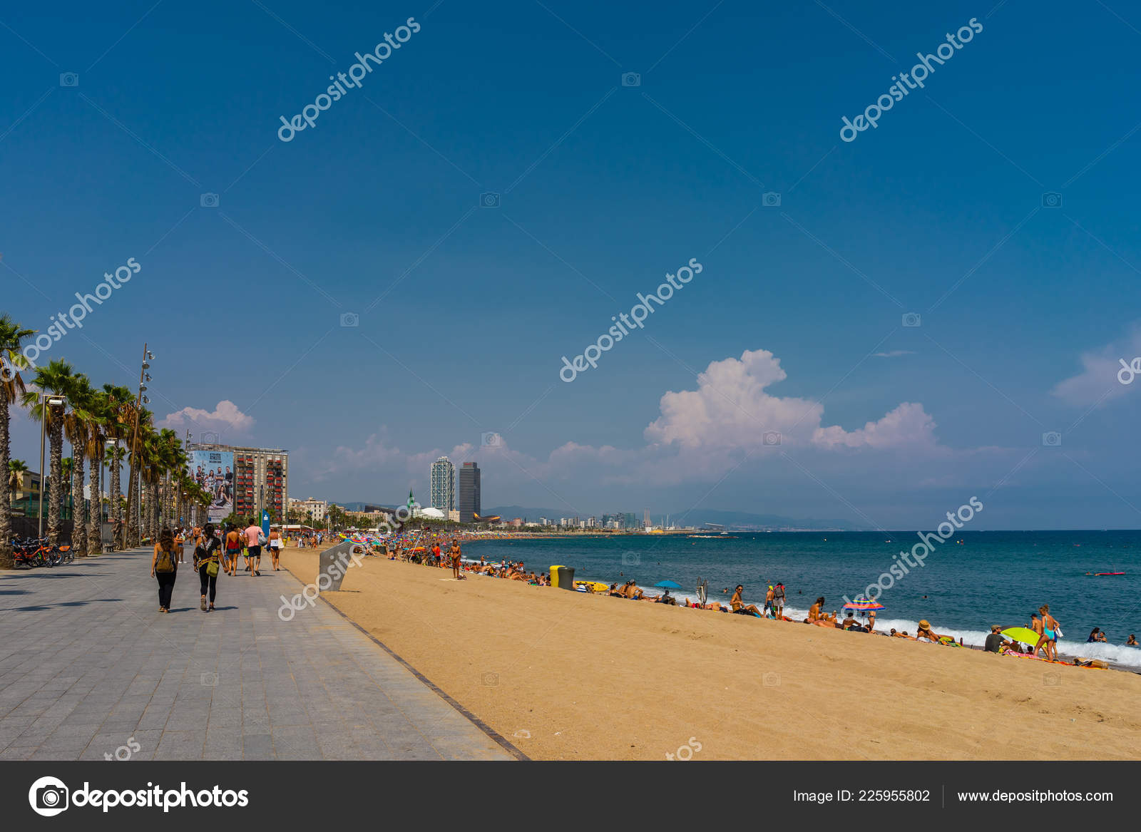 Spiaggia Barceloneta Barcellona Spagna Foto Editoriale