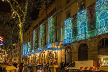 Liceu Tiyatrosu, Barselona, Katalonya, İspanya 'da Noel gecesi.