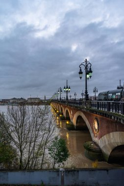 Bordeaux, Fransa 'da Pont de Pierre
