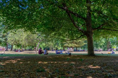 Londra, İngiltere 'deki St. James Parkı.