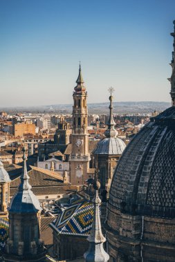 İspanya, Zaragoza 'daki Basilica de Nuestra Senora del Pilar Katedrali.