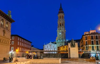İspanya, Zaragoza 'daki Salvador de Zaragoza Katedrali.