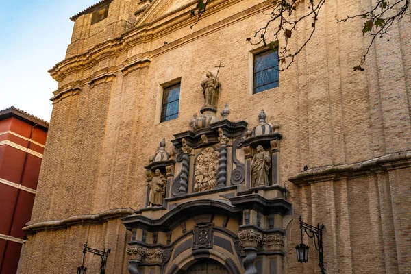 Chiesa di San Felipe y Santiago el Menor a Saragozza, Spagna . — Foto Stock