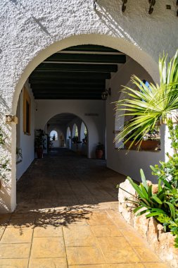 Tarragona, Katalonya, İspanya 'da Roc de Sant Gaieta köyü