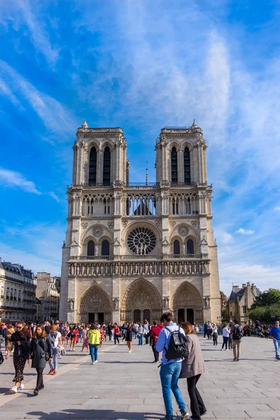 Paris, Fransa 'daki Notre dame Katedrali