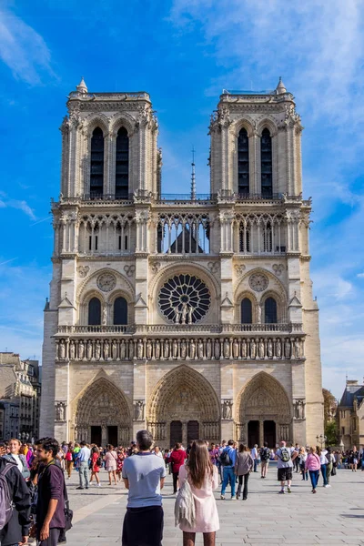 Paris, Fransa 'daki Notre dame Katedrali