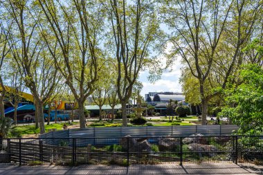 Barselona hayvanat bahçesinin ana meydanı