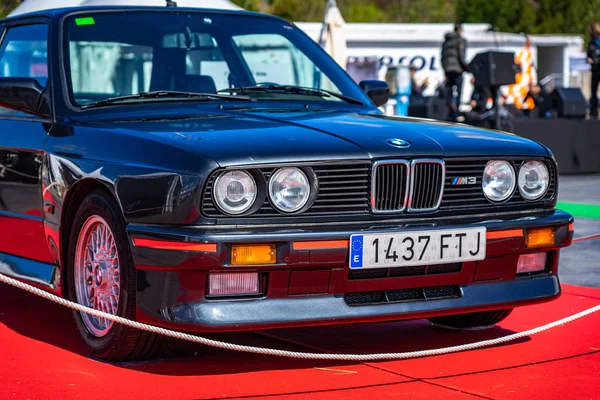 BMW M3 E30 en espíritu montjuic Salón de coches del circuito de Barcelona — Foto de Stock