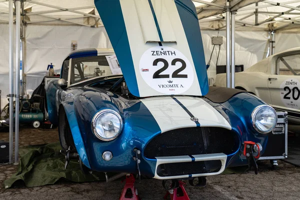 Shelby Cobra dans l'esprit montjuïque Circuit de Barcelone — Photo