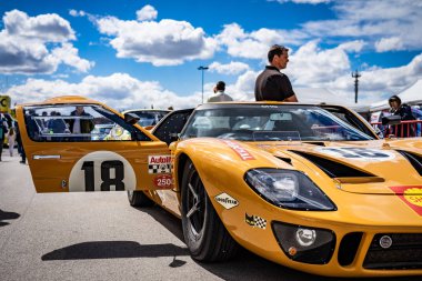 Ford Gt 40 montjuic ruhu Barcelona devre araba gösterisi