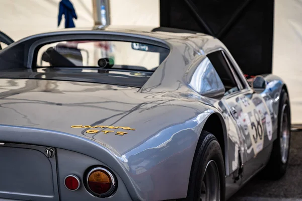 Porsche carrera gts vintage em espírito montjuic Barcelona circuito carro show — Fotografia de Stock