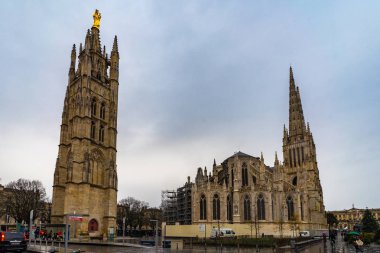 Fransa Bordeaux 'daki Katedral Saint Andre ve Pey Berland Kulesi