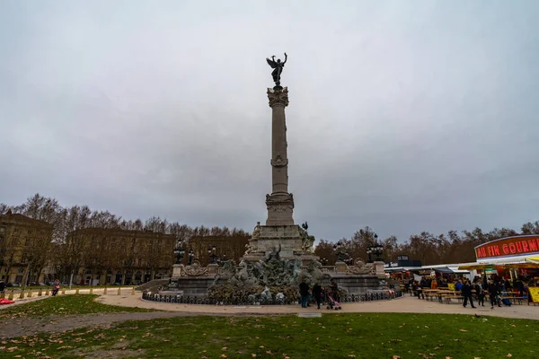 Пам'ятник Aux Girонтінс в Бордо, Франція — стокове фото