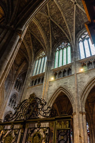 Fransa, Bordeaux 'daki Katedral Saint Andre iç mimarisi — Stok fotoğraf