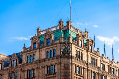 Londra, İngiltere ve İngiltere 'deki Harrods lüks mağazaları.