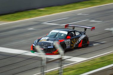 Porsche 997 Gt3 R devre de Barcelona, Catalonia, İspanya.