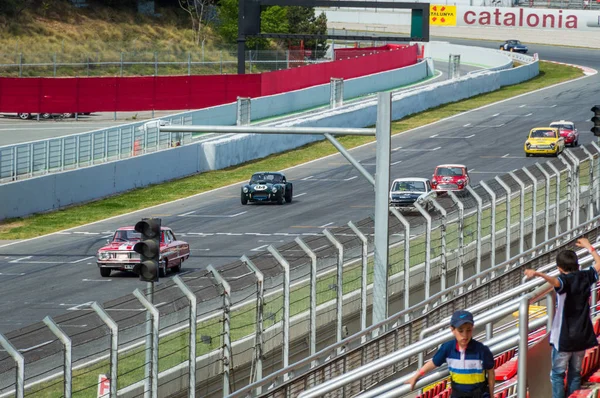 Pánové řidiči & Pre-66 osmiválcovým Circuit de Barcelona, Katalánsko, Španělsko. — Stock fotografie