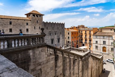 Katalonya, İspanya 'daki Girona şehrinin manzarası.