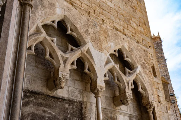 Katedrála v Gironě v Katalánsku, Španělsko. — Stock fotografie