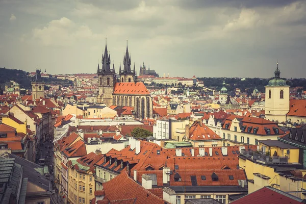 Architektura i przełomowe panoramy Pragi w Czechach. — Zdjęcie stockowe