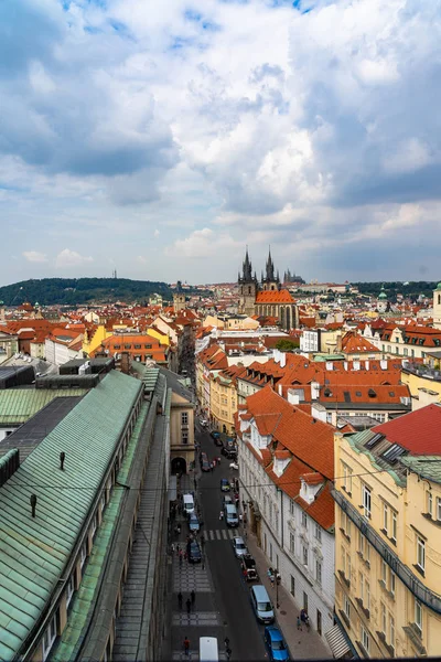 Architektonický a orientační panorama Prahy v České republice. — Stock fotografie