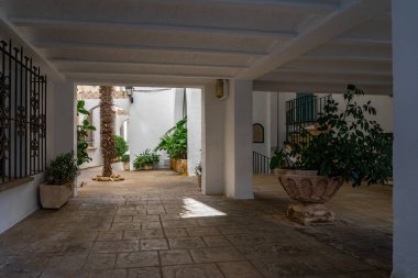 Tarragona, Katalonya, İspanya 'da Roc de Sant Gaieta köyü.