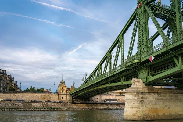 Macaristan Budapeşte Deki Szabadsag Köprüsü — Stok fotoğraf