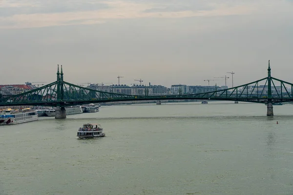 Ponte Szabadsag Budapeste Hungria — Fotografia de Stock