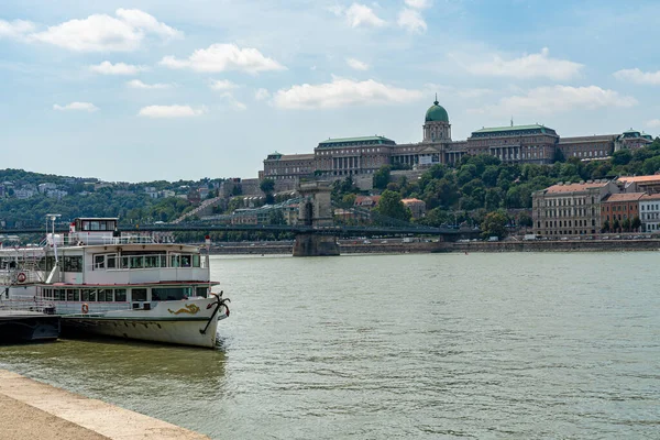 匈牙利布达佩斯的Buda城堡皇家宫殿 — 图库照片